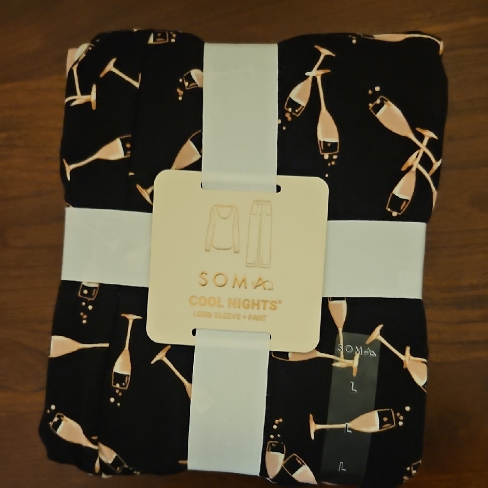 Soma Cool Nights Black Pajama Set with Champagne Print